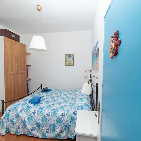 Appartamento Baia Buon Dormire-Grotte Marine Suite con Terrazza e AC Palinuro