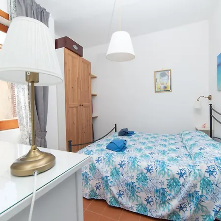 Baia Buon Dormire-grotte Marine Con Terrazza E Ac *