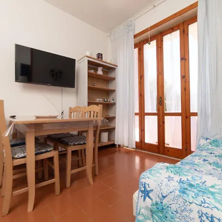 Baia Buon Dormire-grotte Marine Con Terrazza E Ac Appartement *